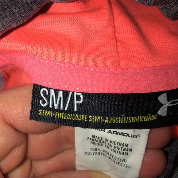 Under armour sweater - Picture 8 of 8